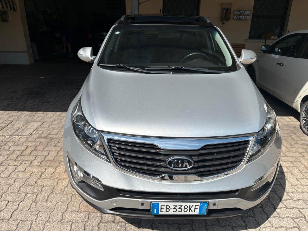 Kia Sportage 2.0 d-cvvt Class awd PANORAMA CAMERA