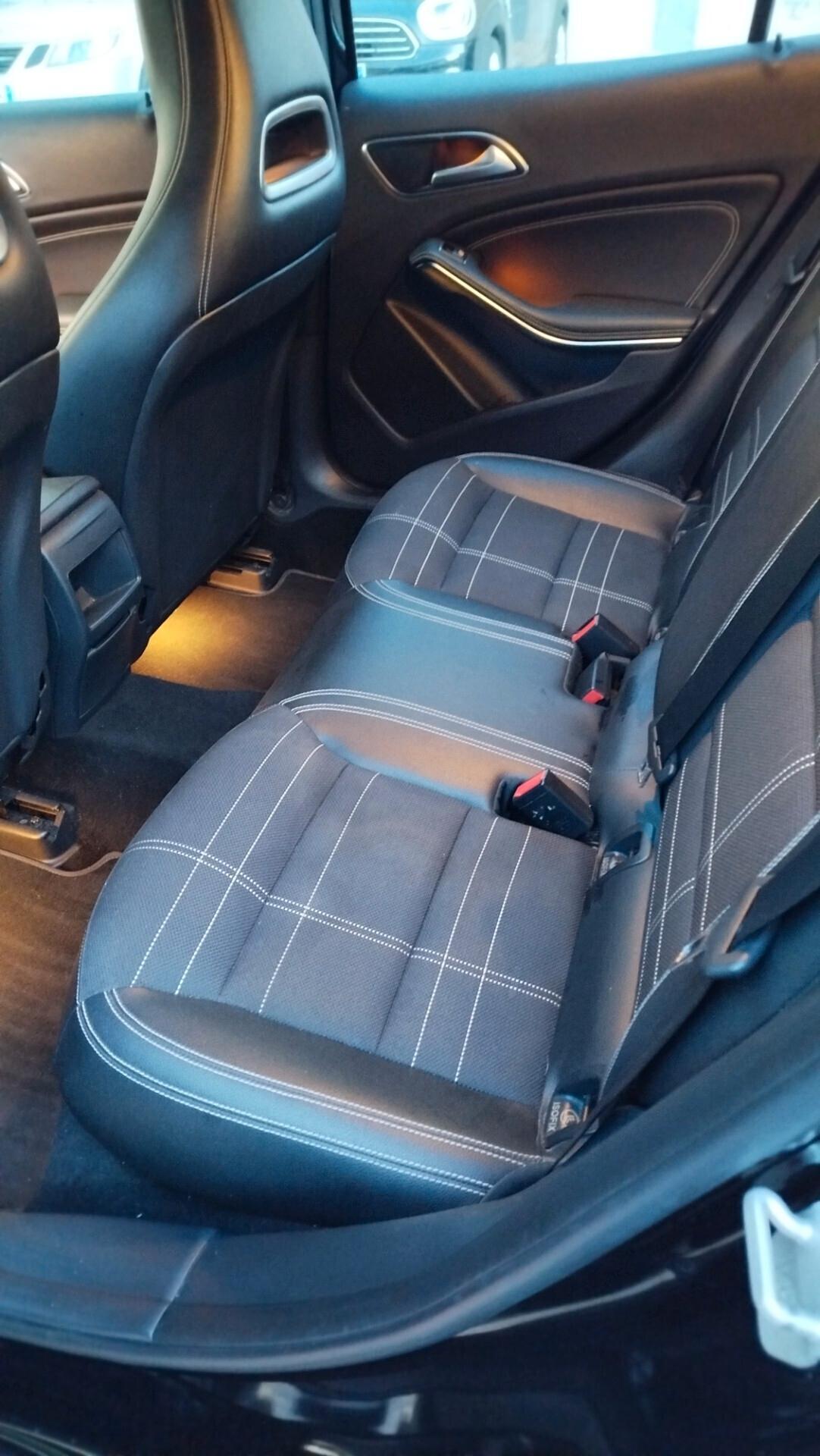 Mercedes-benz GLA 200 CDI Premium Amg