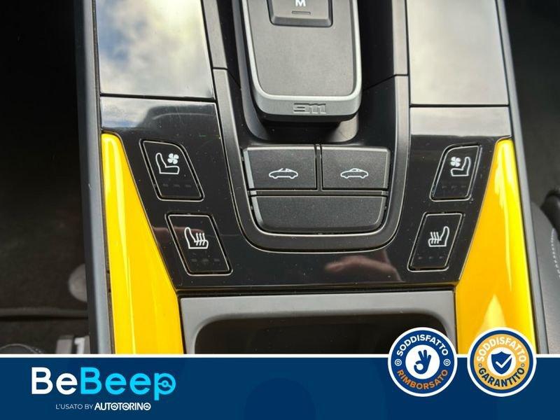 Porsche 911 TARGA 3.0 4 GTS AUTO