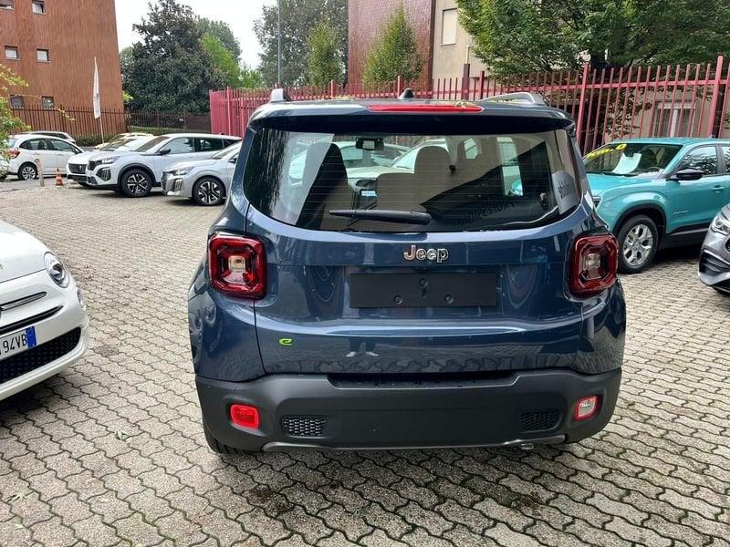 Jeep Renegade 1.5 Turbo T4 MHEV Altitude