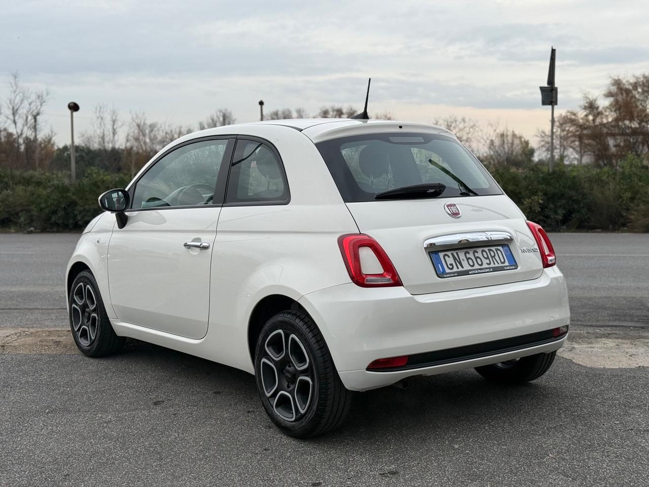 FIAT 500 1.0 hybrid Club 70cv Bianco Gelato Uff. Fiat