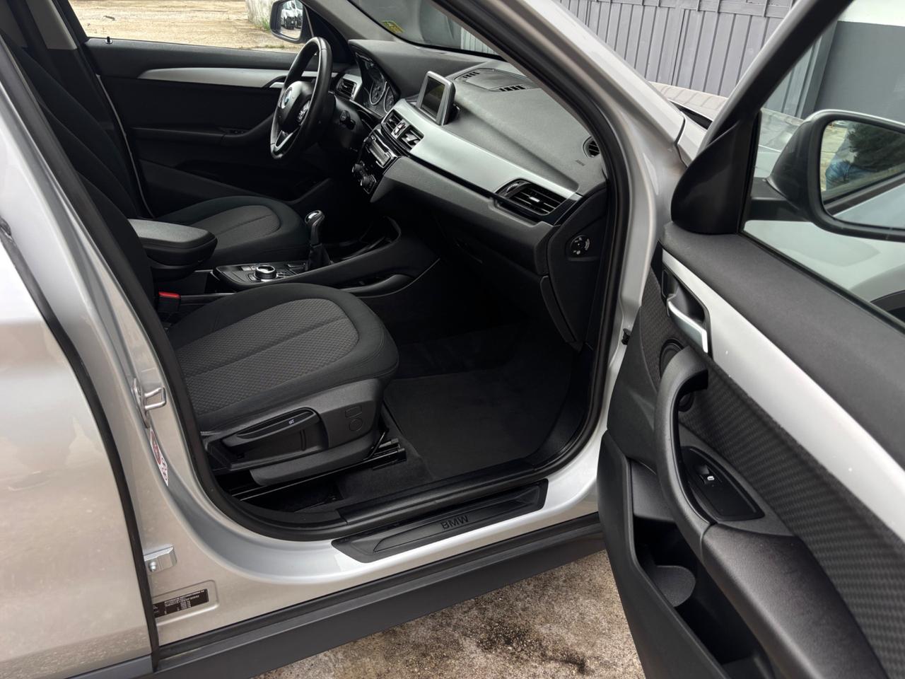 Bmw 116d (EURO6) garanzia 12 mesi. Neopatentati