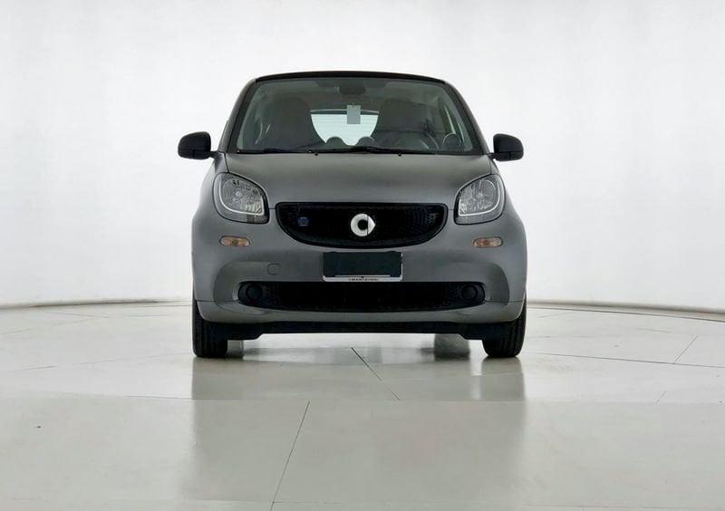 smart fortwo EQ Passion