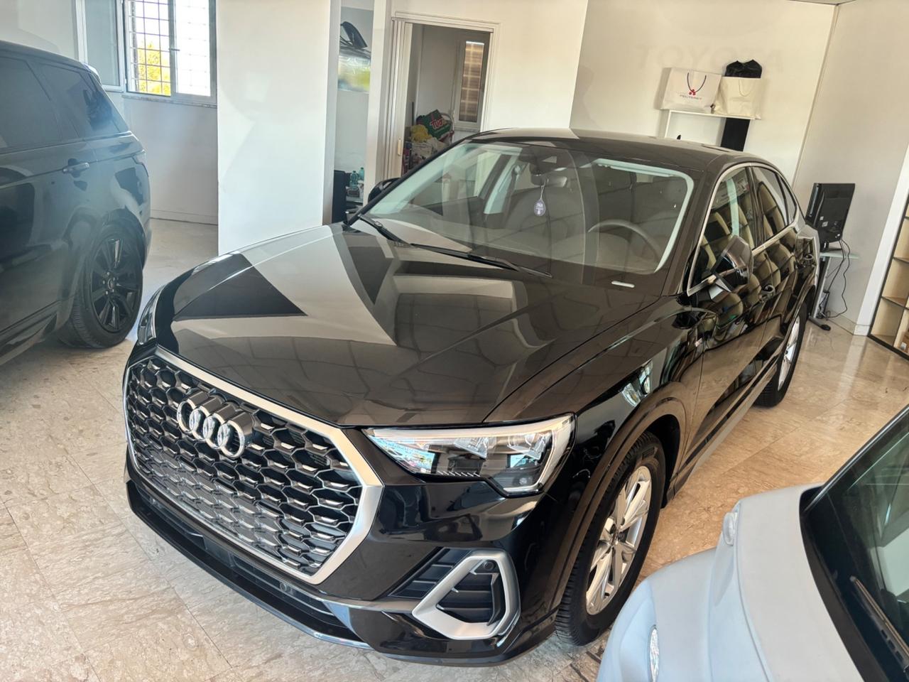 Audi Q3 SPB TDI 110 kW S tronic Line edition