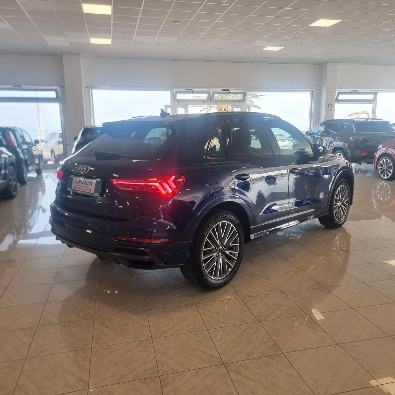 AUDI Q3 S-Line 2.0 TDI 35 150cv S-tronic Euro 6D