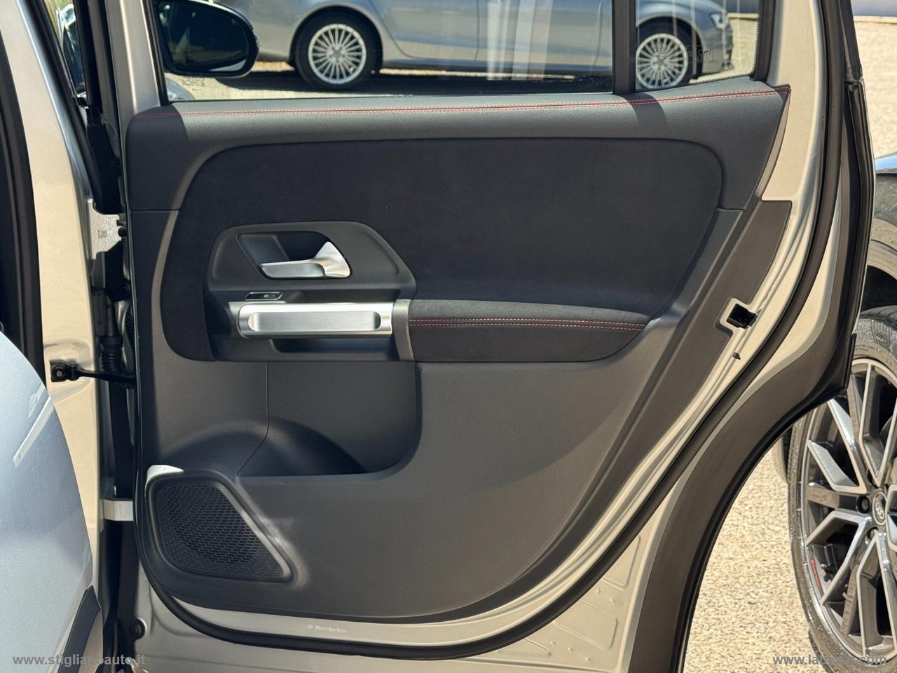 MERCEDES-BENZ GLB 200 d Automatic 4Matic Premium TETTO GARANZIA MERCEDES