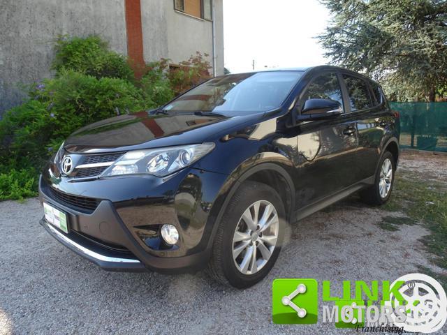 TOYOTA RAV 4 AWD