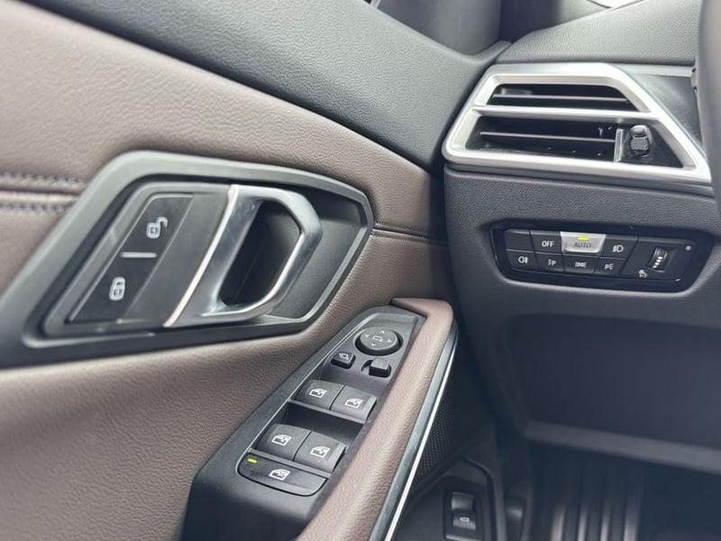 BMW Serie 3 318i Touring Msport MY 25 LED NAVI COCKPIT PROF