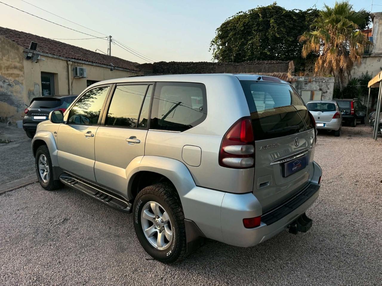 Toyota Land Cruiser 3.0 D-4D 16V cat 5 porte aut. 7 posti