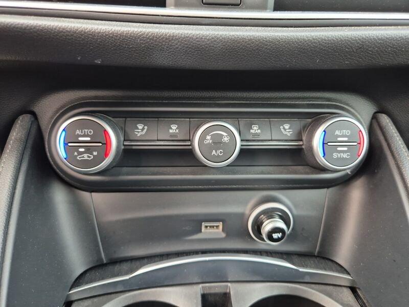 Alfa Romeo Stelvio Stelvio 2.2 Turbodiesel 160 CV AT8 RWD Business