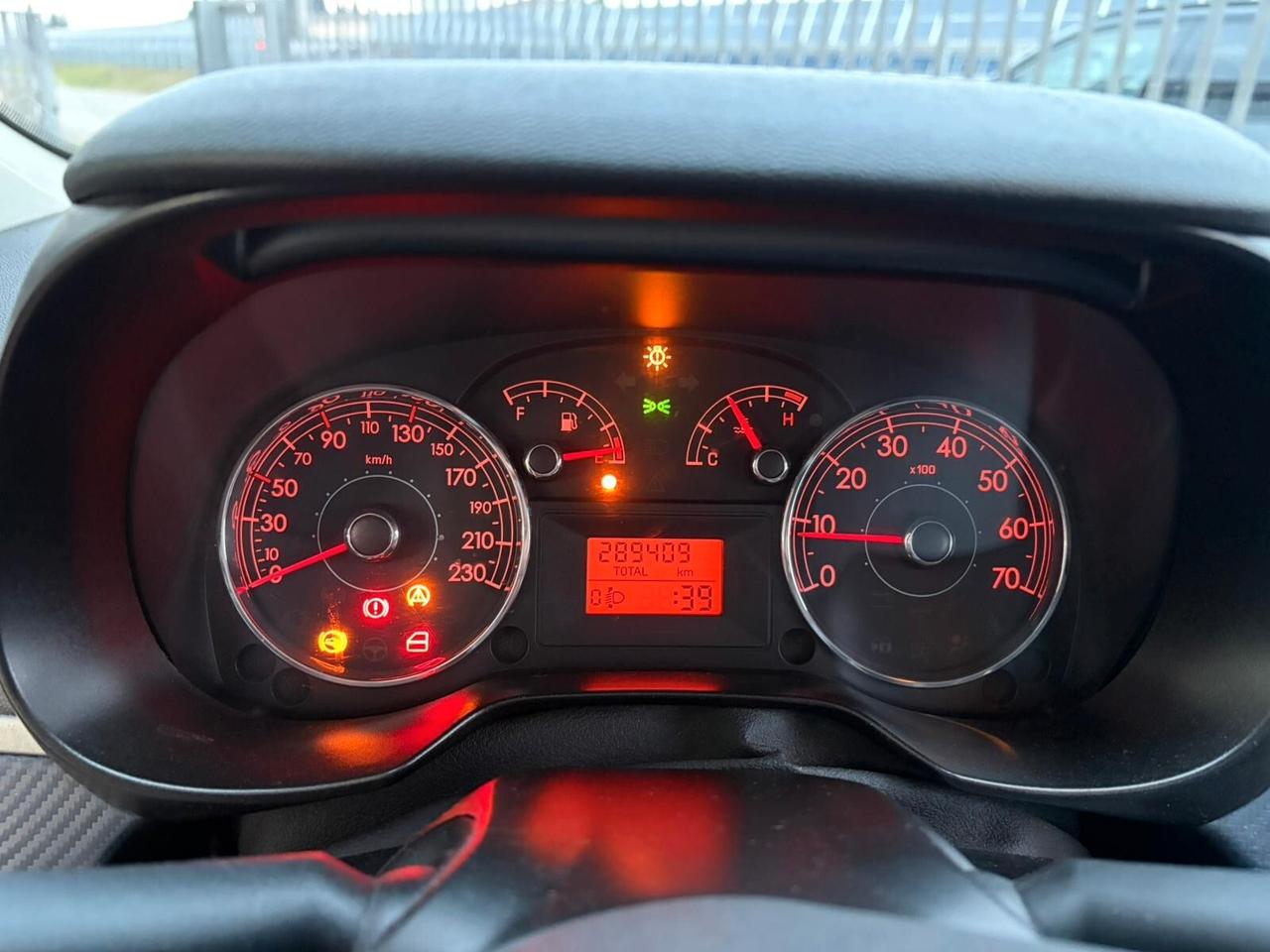 Fiat Grande Punto 1.3MJT 90 5p.Van Dynam. 4pt