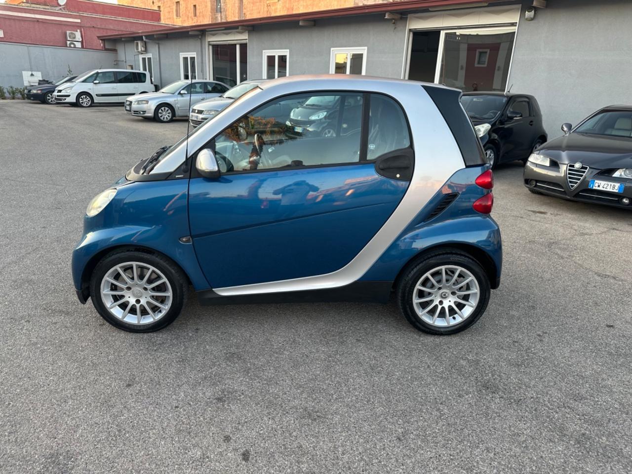 Smart ForTwo 1000 62 kW coupé passion