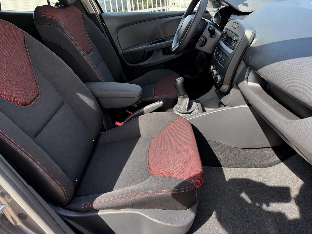 Renault Clio 1.5 dCi 8V 75CV 5 porte Costume National