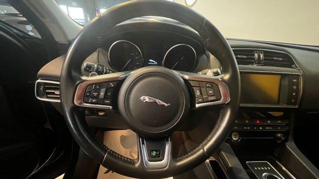 JAGUAR F-Pace 2.0 D 180 CV AWD R-Sport