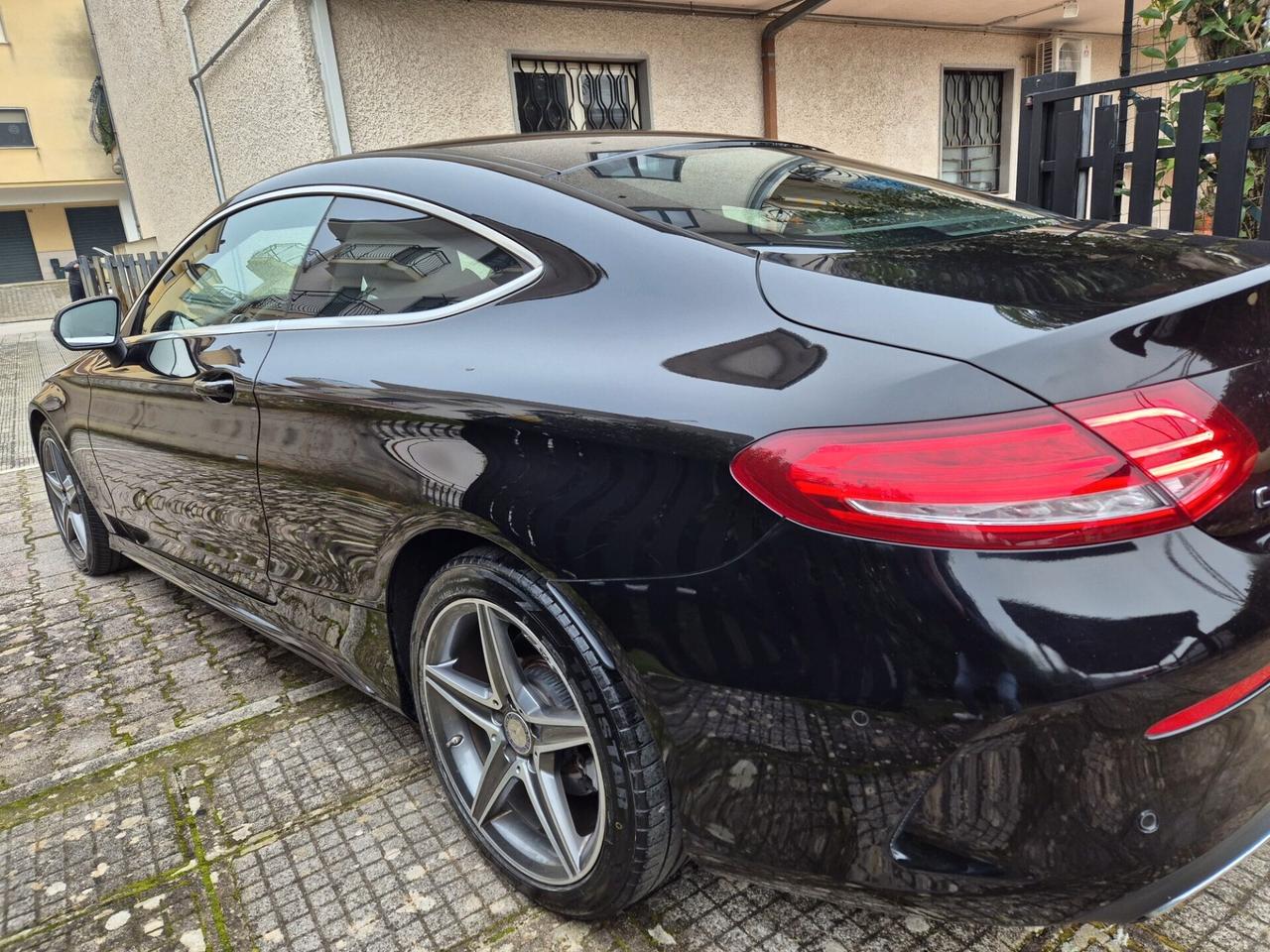Mercedes-benz C 220 d Auto 4Matic Coupé Premium Plus Amg