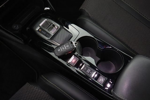PEUGEOT 2008 2008 BlueHDi 130 S&S EAT8 GT