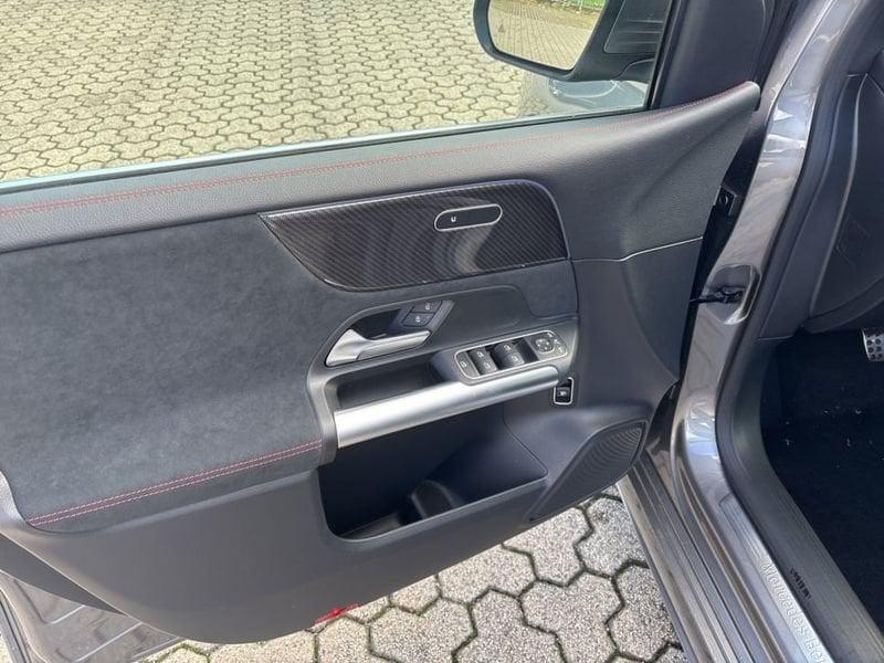 Mercedes-Benz Classe B 180d Automatic AMG Line Advanced Plus Digital Edition