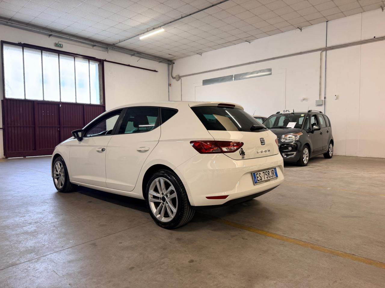 Seat Leon 1.6 TDI 105 CV 5p. Style