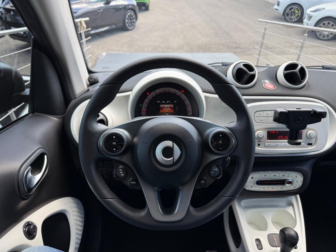 Smart ForTwo 70 1.0 twinamic Passion per neopatentati