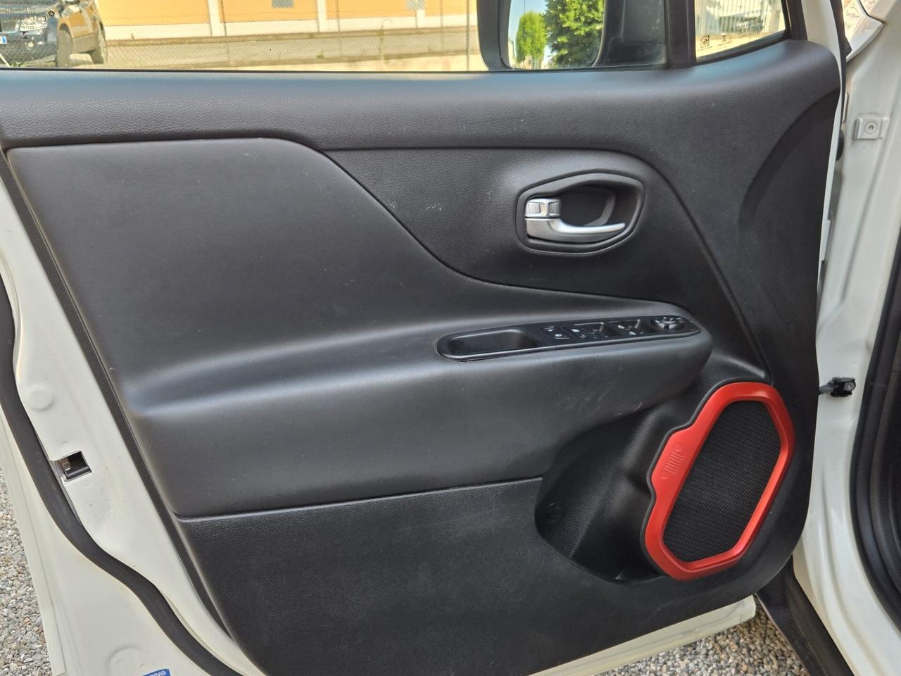 Jeep Renegade 2.0 Mjt 170CV 4WD Low Trailhawk