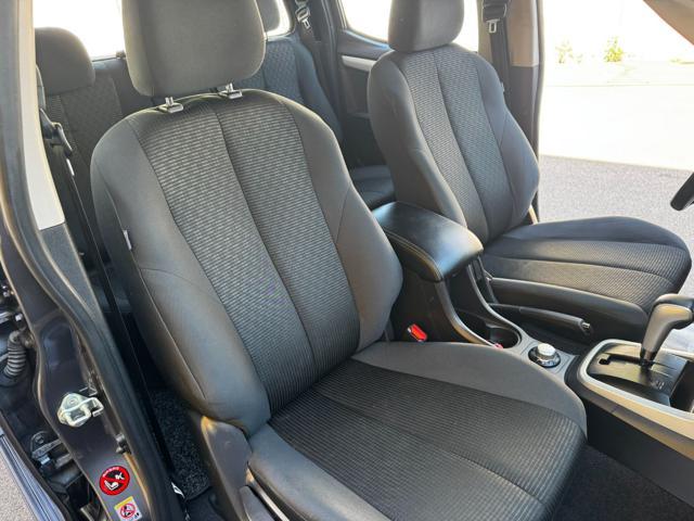 ISUZU D-Max 1.9 Crew Cab Solar Plus A/T 4WD Clima