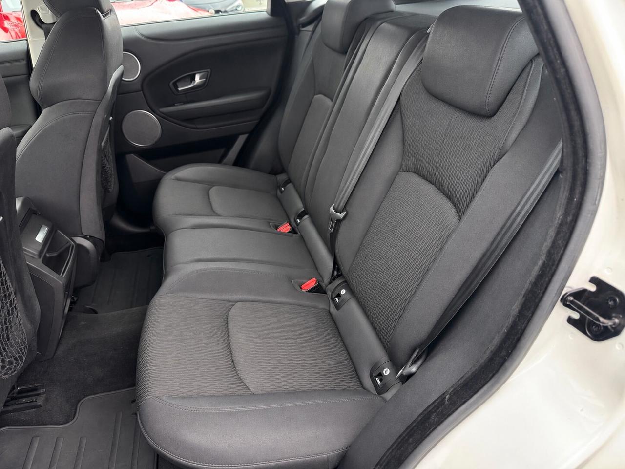 Land Rover Range Evoque 2.0 TD4 150 CV 5p. SE