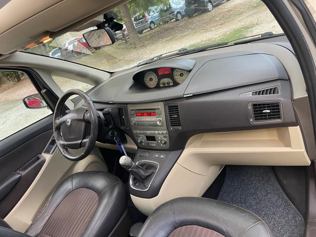 Lancia MUSA 1.9 Multijet Platino Plus