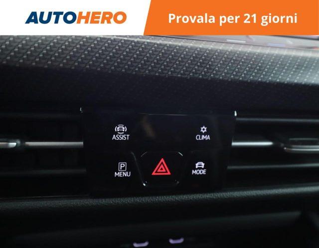 VOLKSWAGEN Golf 1.5 eTSI 150 CV EVO ACT DSG R-Line
