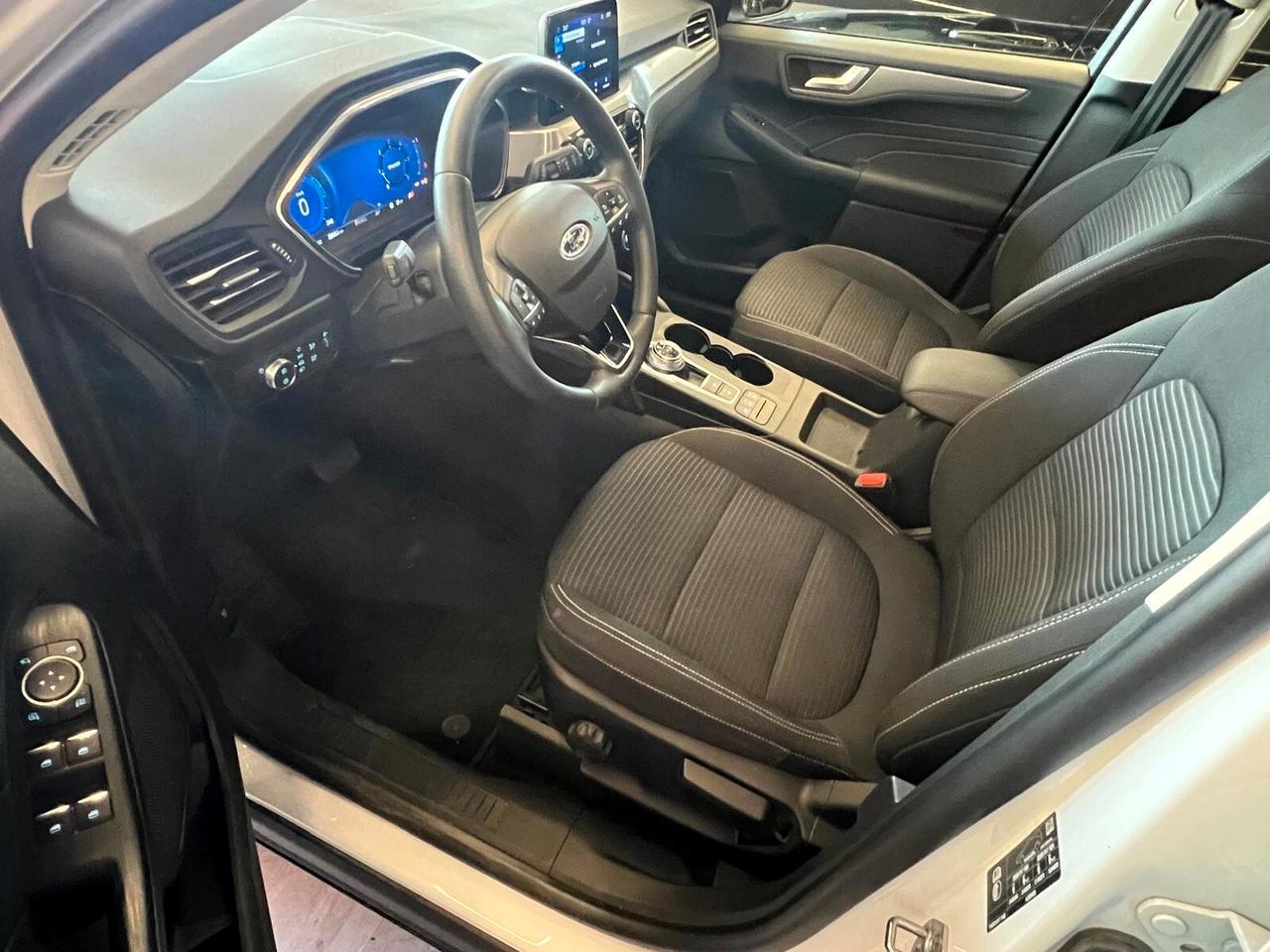 Ford Kuga 120CV AUTOM*NO VINCOLI FINANZ*NAVI AZIENDALE UNIPRO