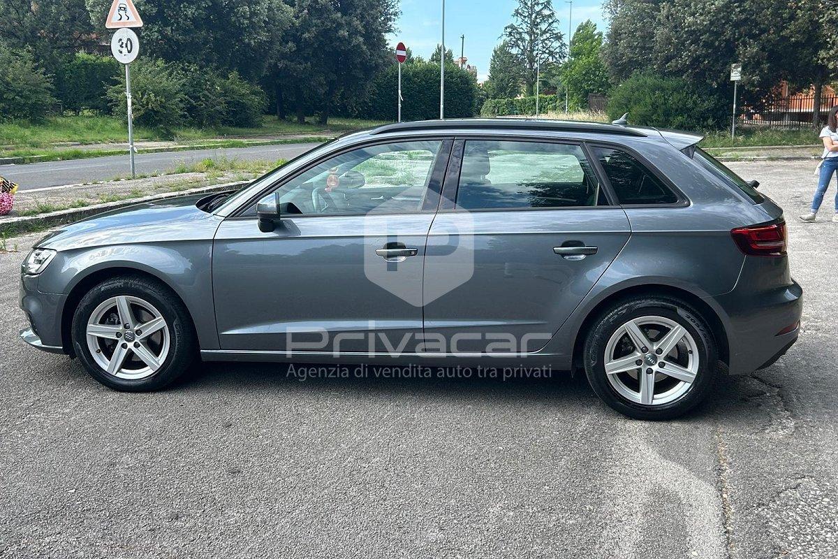 AUDI A3 1.6 TDI 116 CV S tronic Business