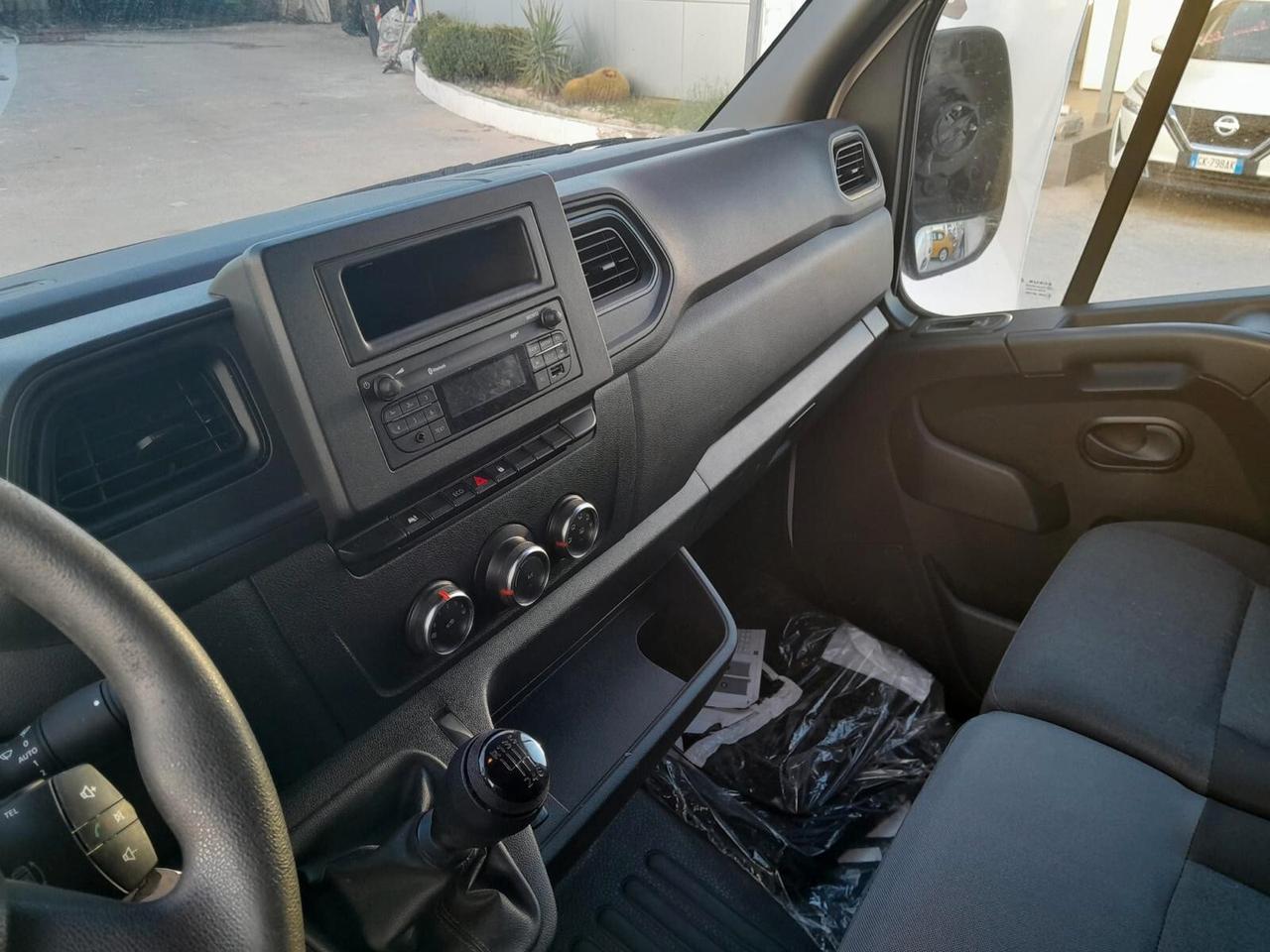 NISSAN NV400 35 2.3 dCi PM-TM FURGONE (135CV)