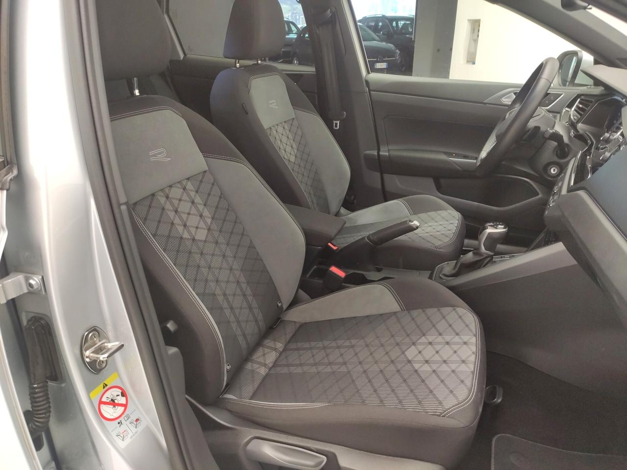 Volkswagen Taigo 1.0 TSI 115 CV DSG R-Line