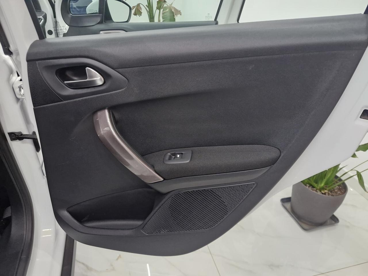 PEUGEOT 2008 1.6 Blue&Hdi 100 S&S ANNO 2016