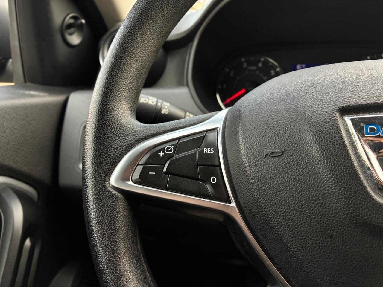 Dacia Duster 1.6 SCe 4x4 Essential