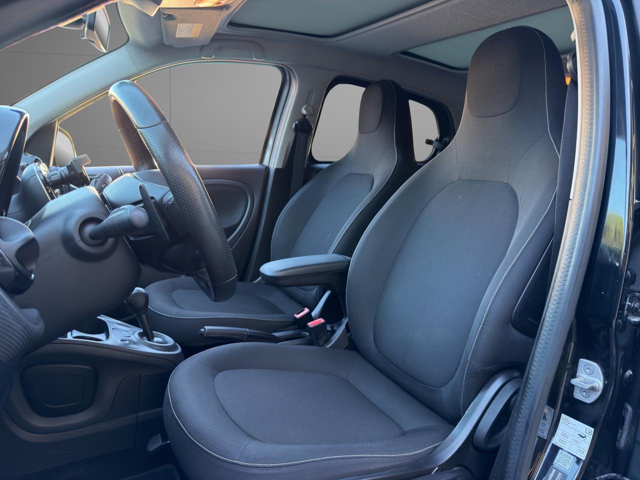 Smart forfour 0.9 t Passion 90cv - Unipro. Promo Finanziamento - Pacchetto Sport - Bracciolo - Cerchi in lega
