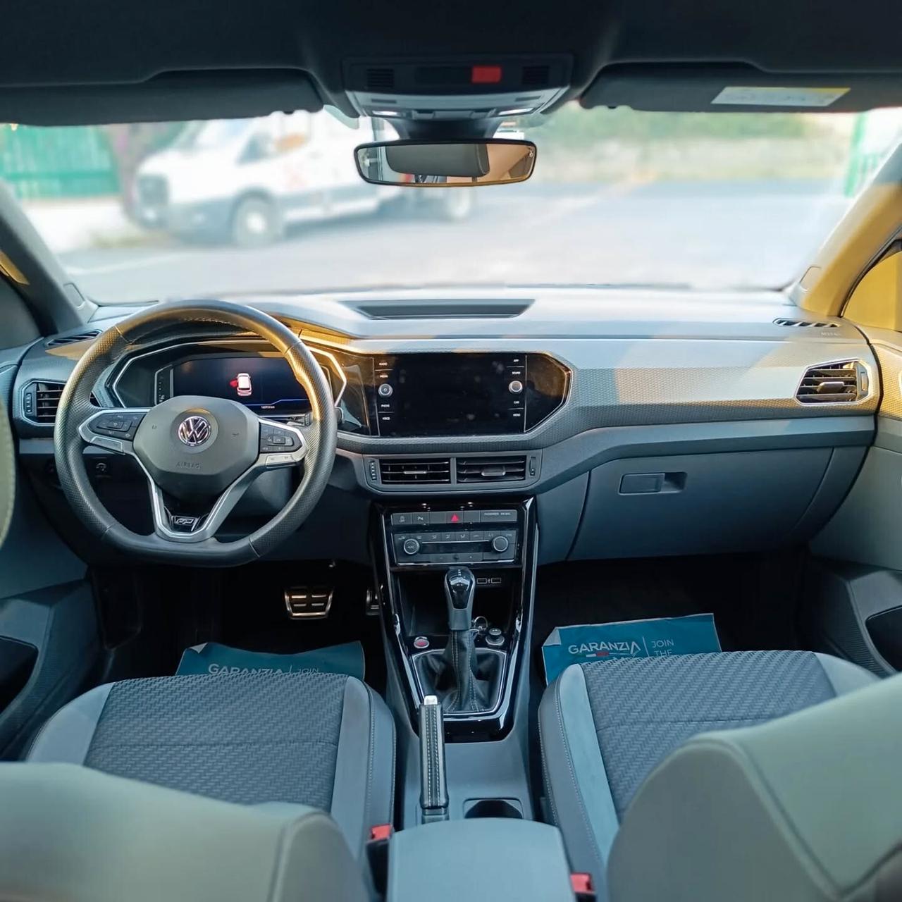 Volkswagen T-Cross 1.6 TDI DSG R-Line