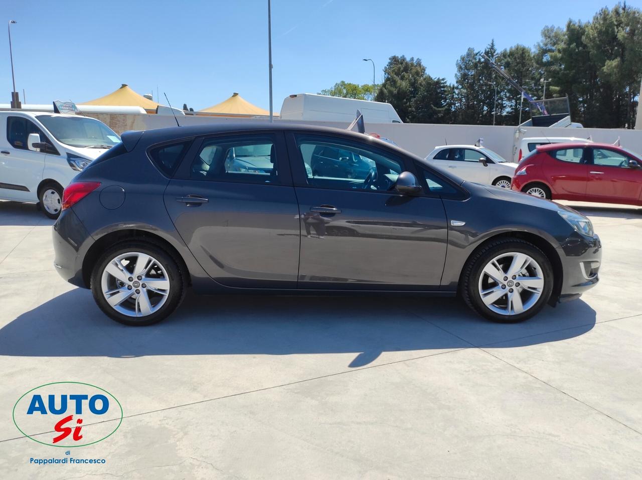 Opel Astra 1.4 Benzina/GPL - 140cv
