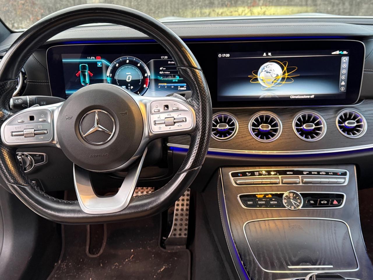 Mercedes-benz E220 Premium Plus