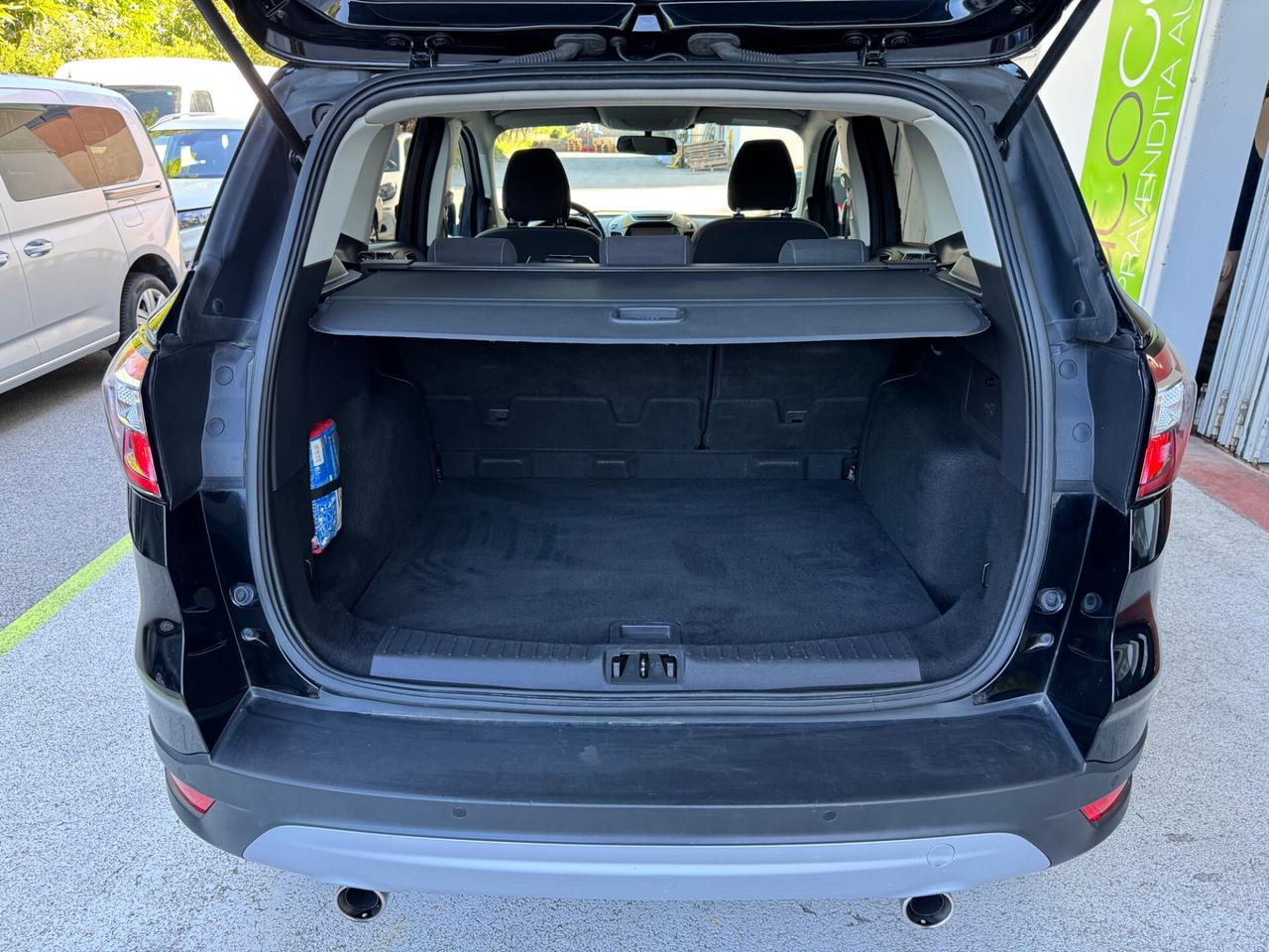 Ford Kuga 1.5 tdci Titanium 1Prop GARANZIA 24 MESI