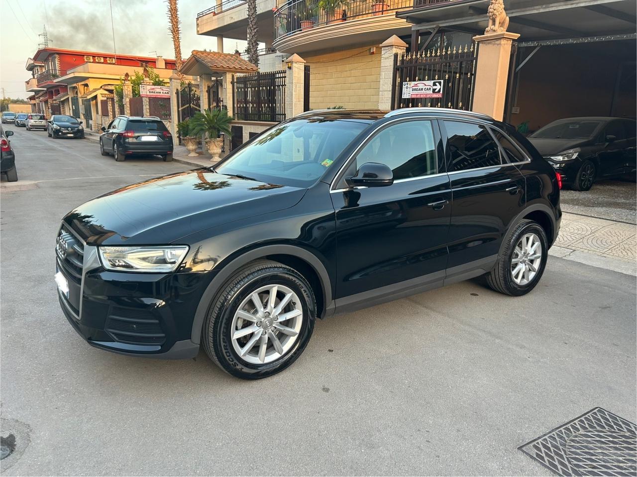 Audi Q3 2.0 TDI 120 CV Sport