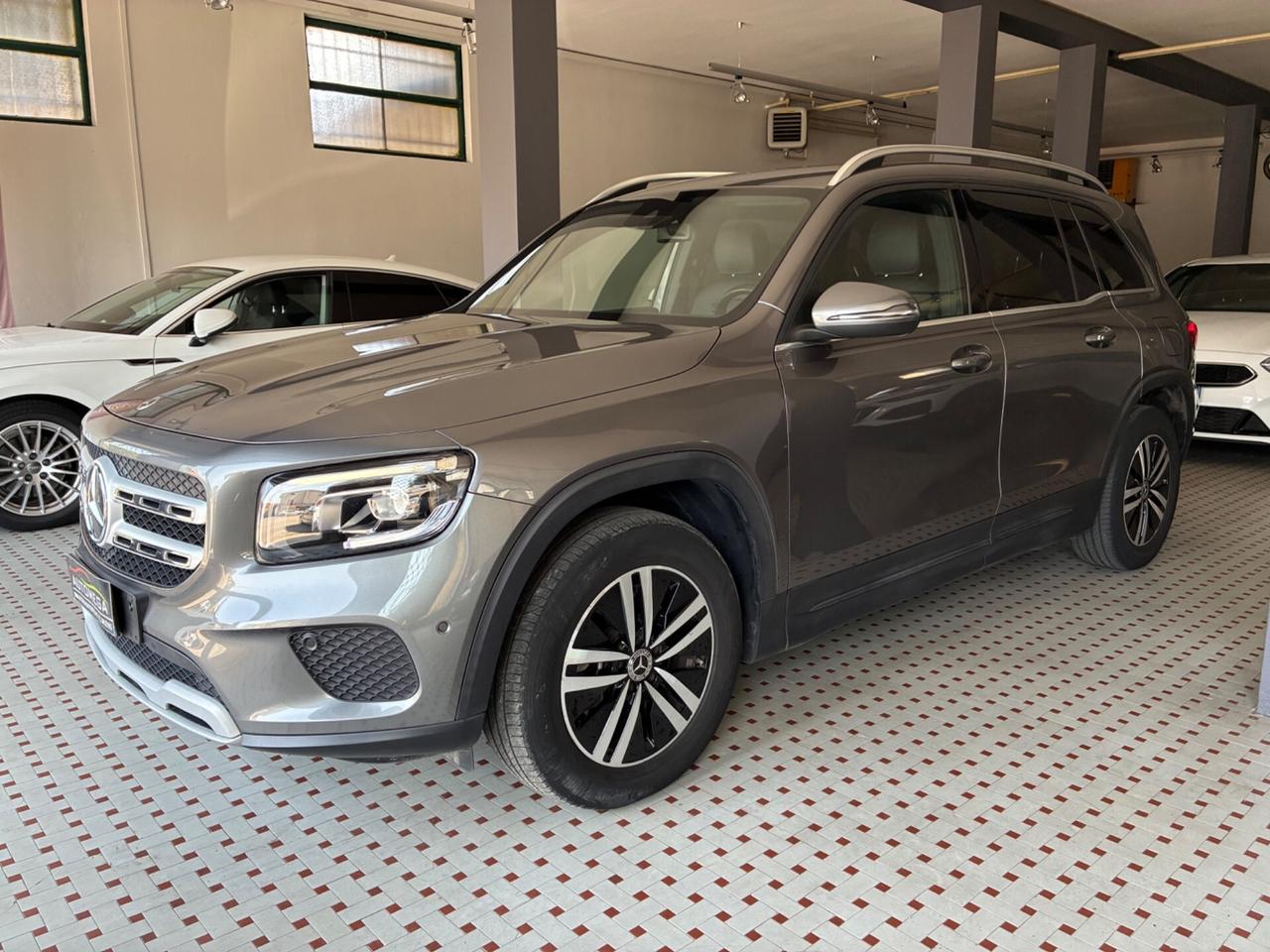 Mercedes GLB 180d Sedili in pelle Ottime Condizioni