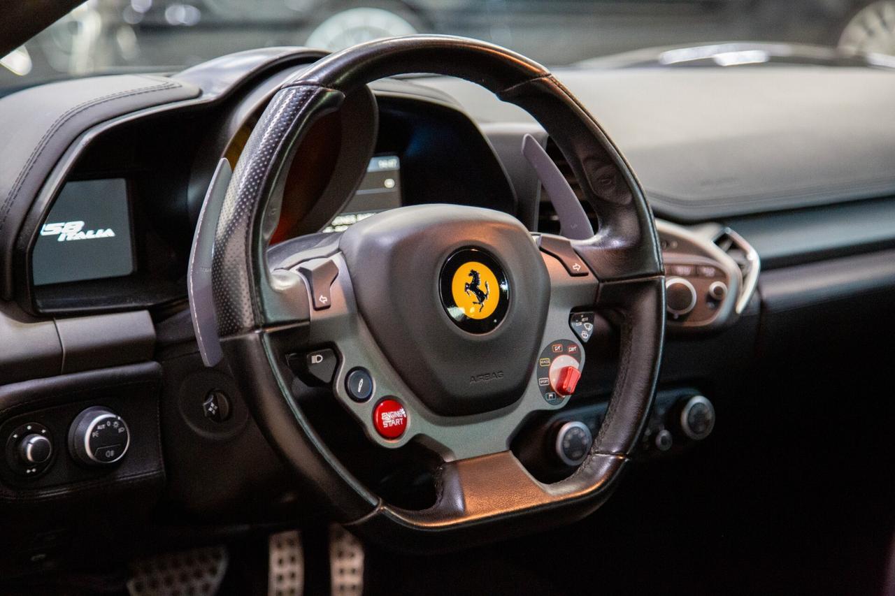 Ferrari 458 Italia DCT