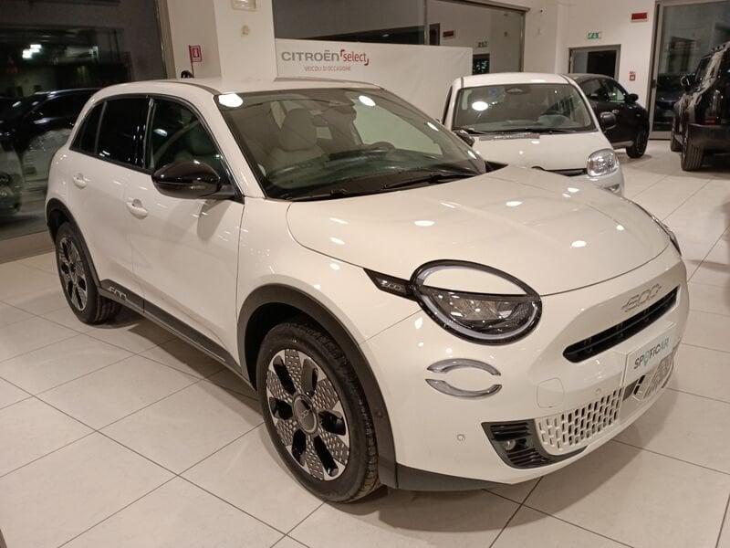 FIAT 600 600 Hybrid 110 CV DCT MHEV La Prima II