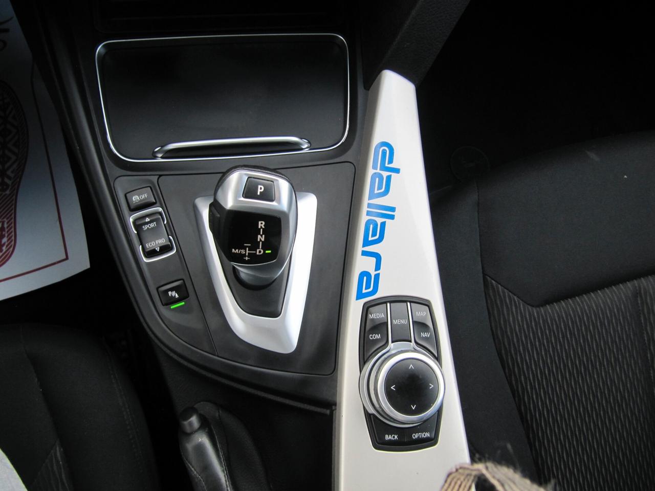 Bmw 318 318d Touring Msport - AUTOMATICO