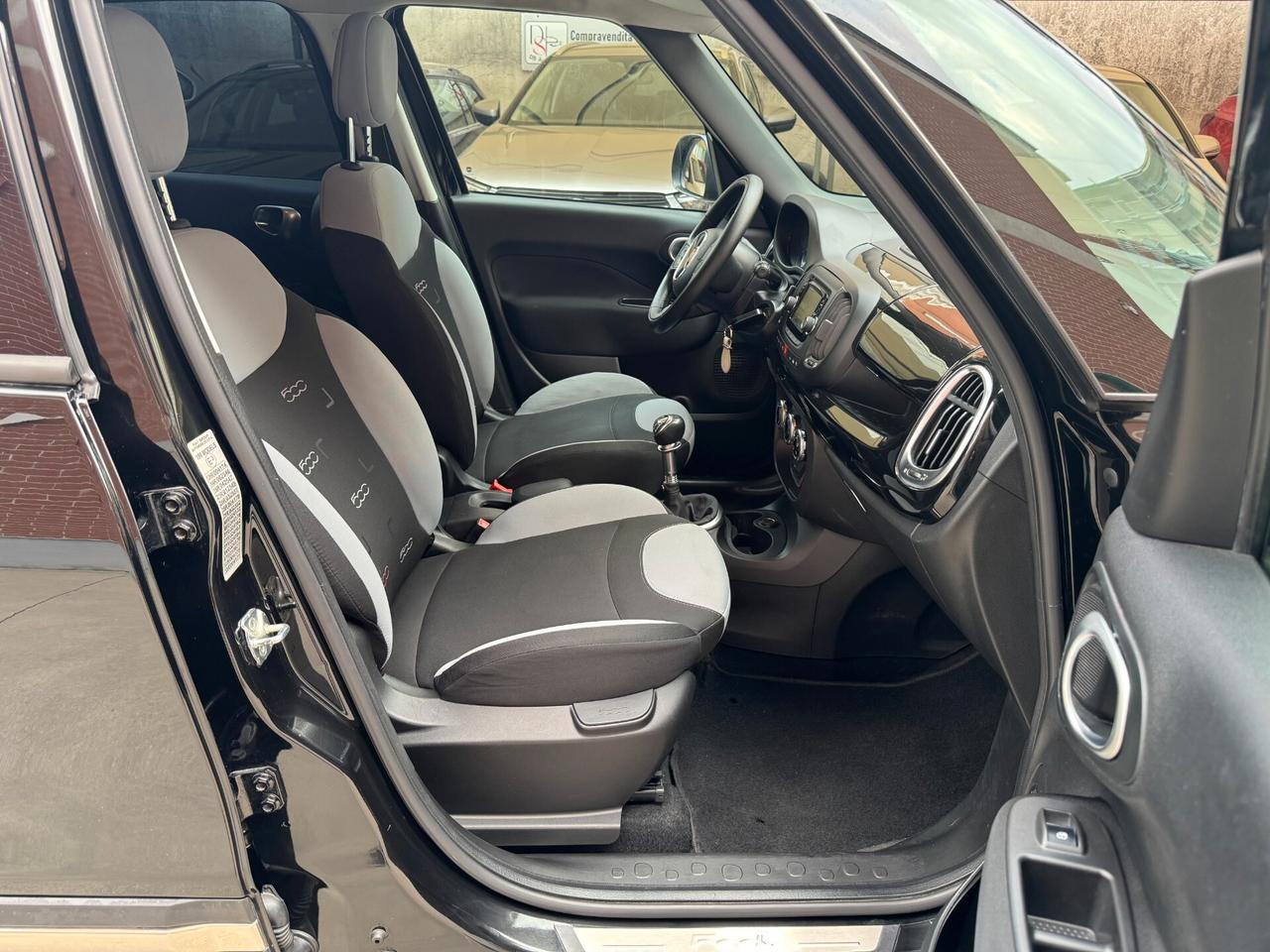 Fiat 500L 1.6 Multijet 105 CV Lounge AUTOCARRO N1 4 POSTI