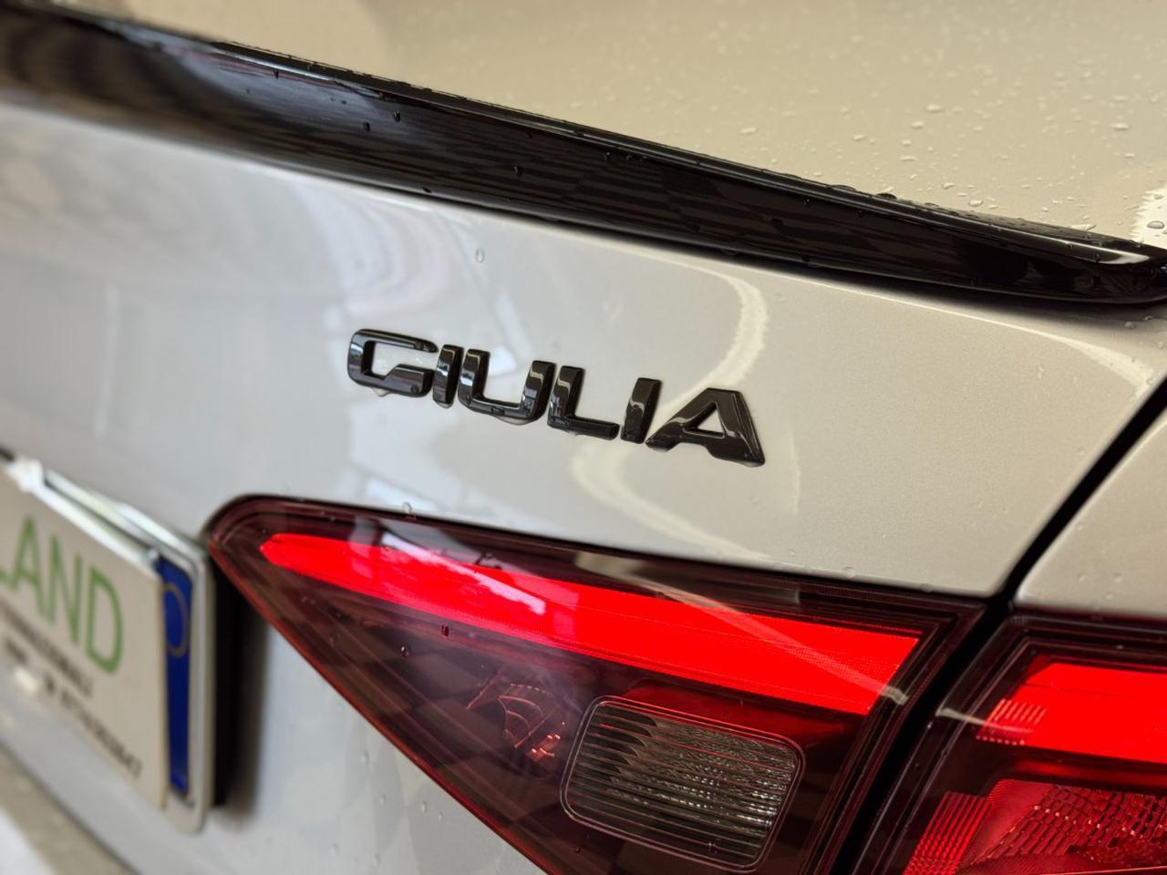 ALFA ROMEO Giulia 2.2 Turbodiesel 160 CV AT8 B-Tech