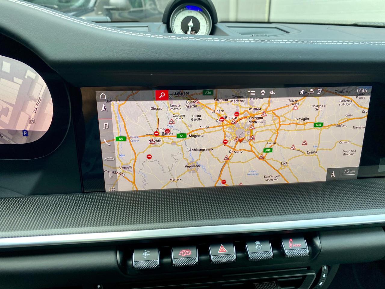 Porsche 992 Coupe 911 3.7 Turbo S auto panorama+ burmester