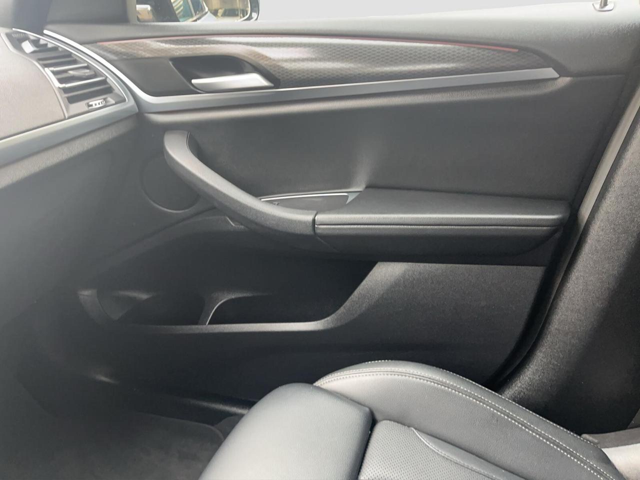 Bmw X4 X-drive 20d 2.0 190cv M-Sport automatica 2023