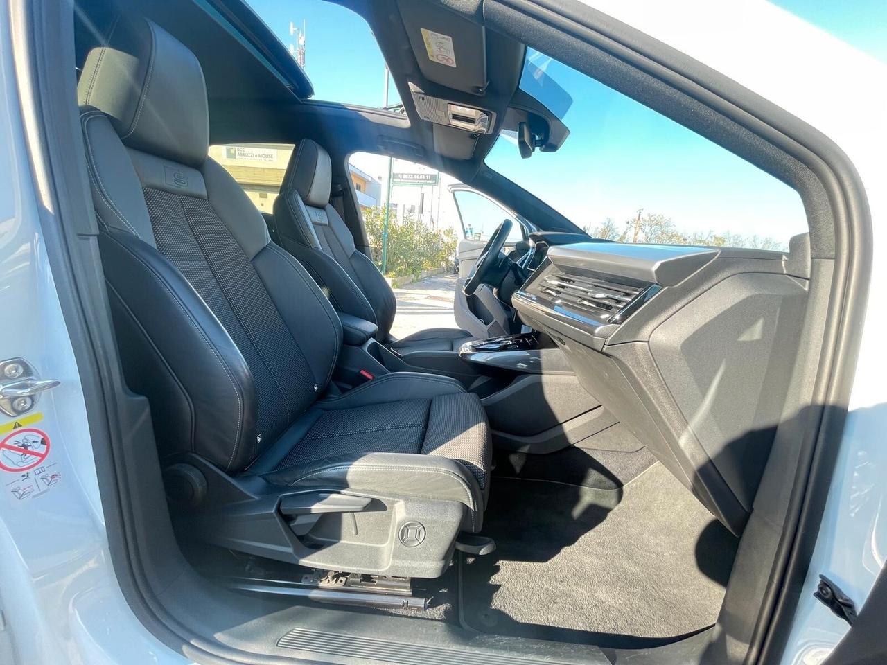 Audi Q4 50 e-tron quattro S line edition