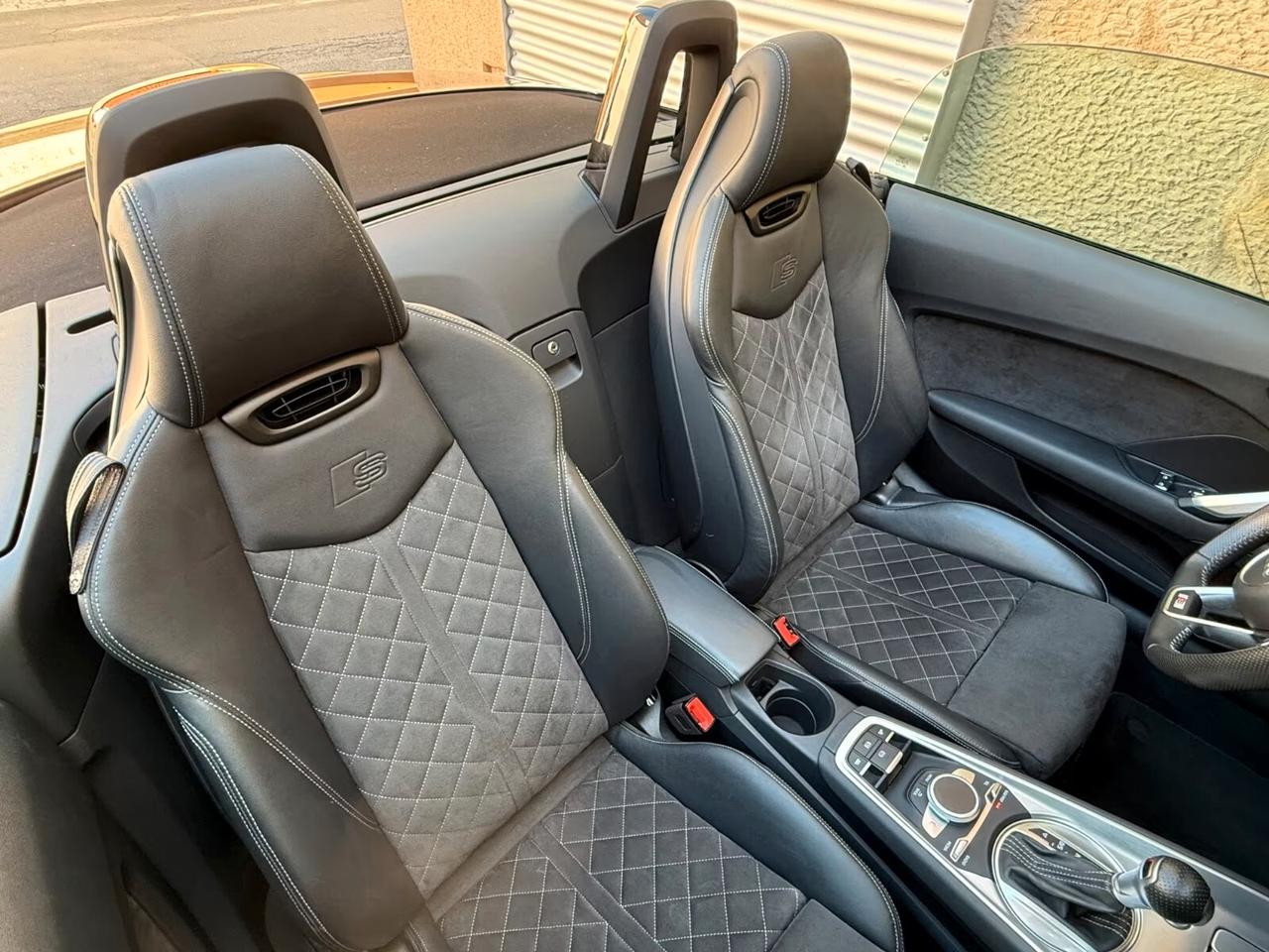 Audi TT Roadster 40 TFSI S tronic MATRIX